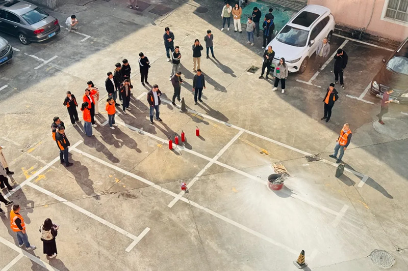 1733826894380517.jpg 640-1.jpg